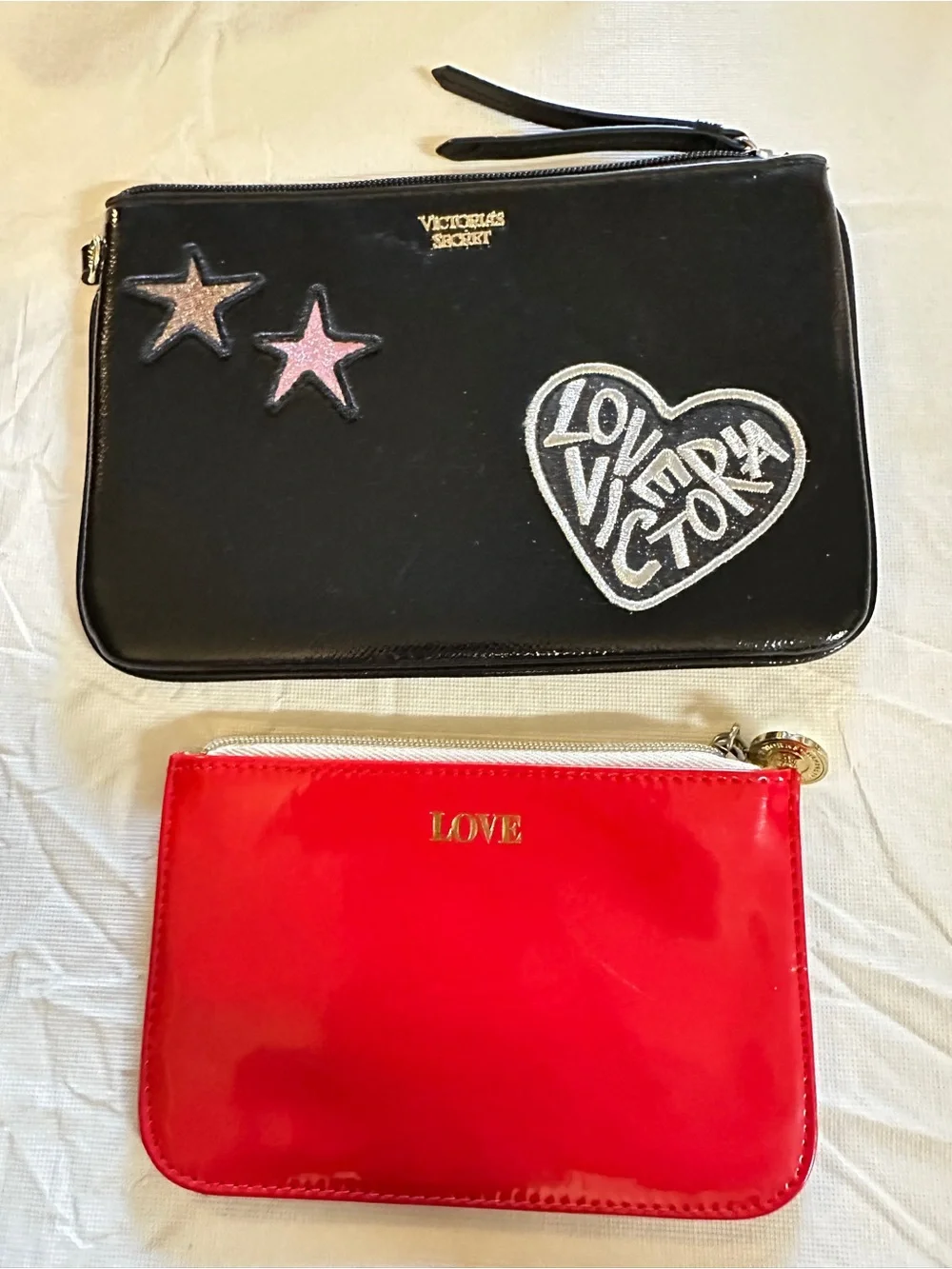 💜Victoria's Secret Black & Red Patent Pouch Duo